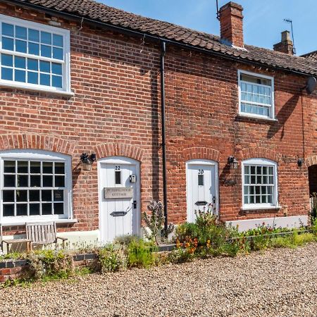 Puddingmoor Cottage Beccles Eksteriør billede